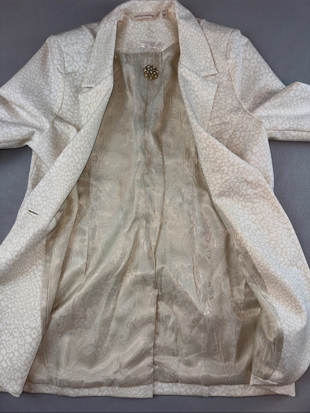 Soft Surroundings Cream Leopard Print Blazer Gold Rhinestone Buttons Size PXS - Picture 9 of 10